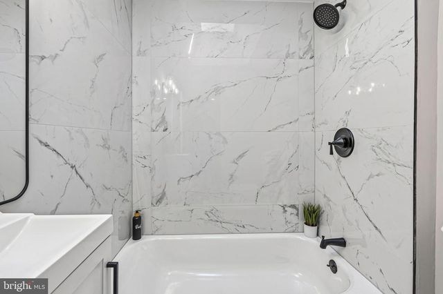 726 GRANT RD, Folcroft, PA 19032