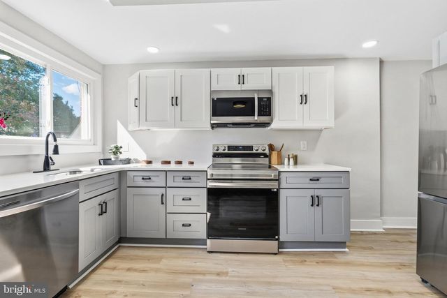 726 GRANT RD, Folcroft, PA 19032