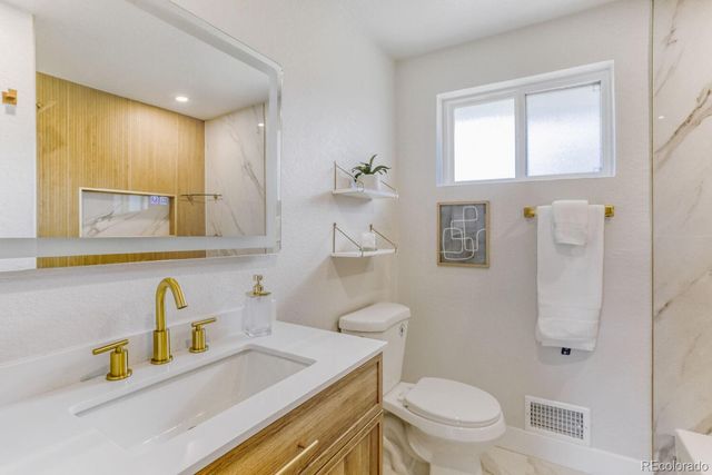 6695 S Ogden Street, Centennial, CO 80121