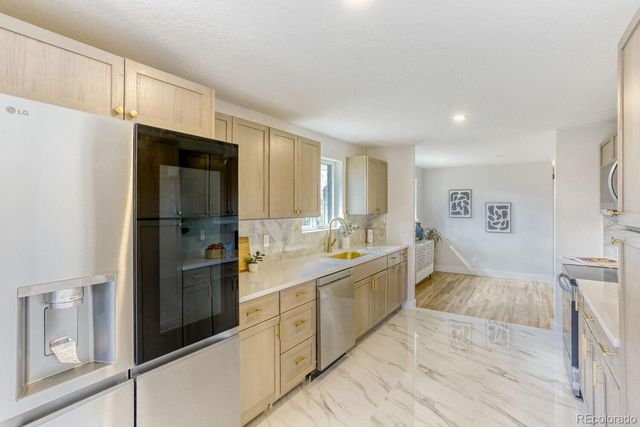 6695 S Ogden Street, Centennial, CO 80121