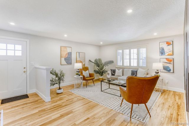 6695 S Ogden Street, Centennial, CO 80121