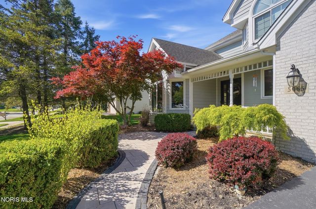 5065 Green Spruce Drive, Sylvania, OH 43560