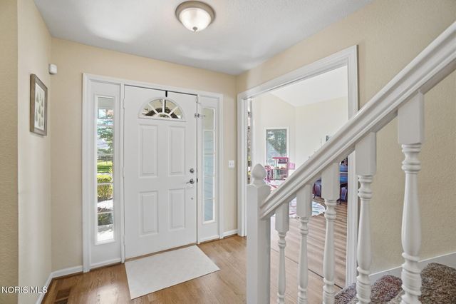 5065 Green Spruce Drive, Sylvania, OH 43560