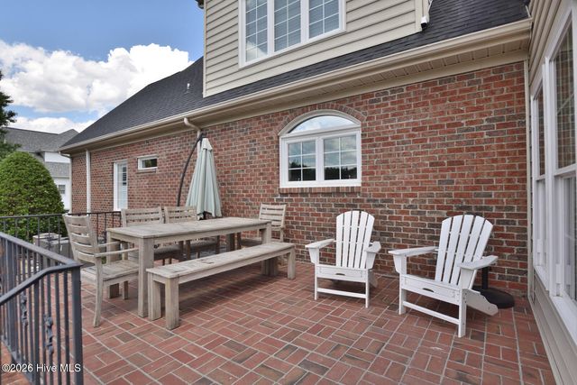 3804 Sterling Trace Drive, Winterville, NC 28590