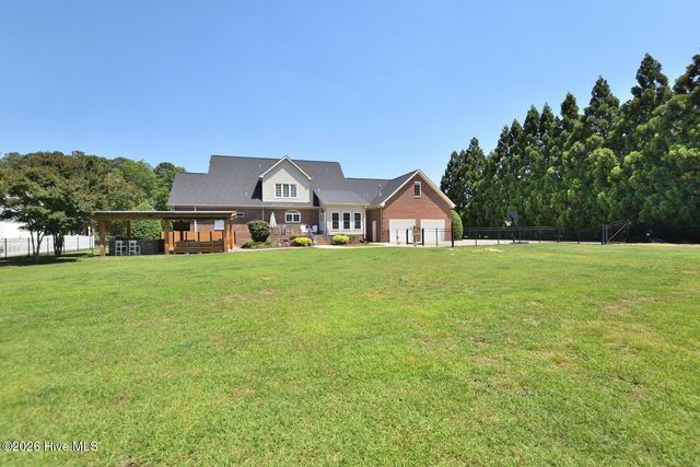 3804 Sterling Trace Drive, Winterville, NC 28590