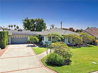 10244 Woodruff, Downey, CA 90241