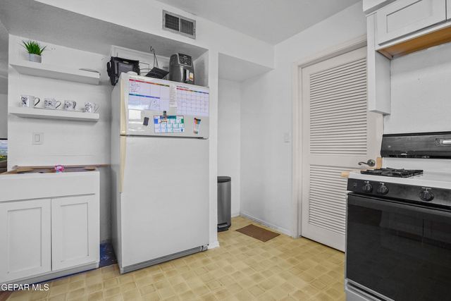 11635 RUFUS BRIJALBA Drive, El Paso, TX 79936