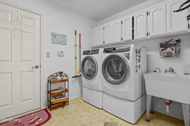 11635 RUFUS BRIJALBA Drive, El Paso, TX 79936