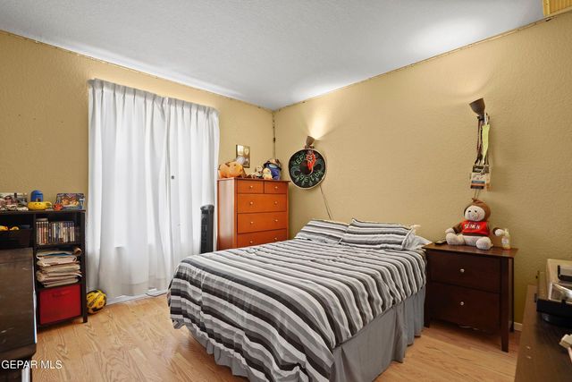 11635 RUFUS BRIJALBA Drive, El Paso, TX 79936