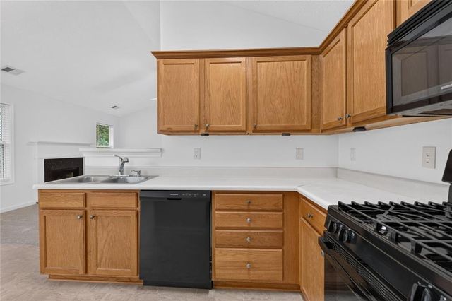17 Mitchell Drive, Hiram, GA 30141