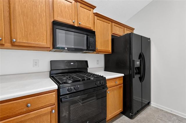 17 Mitchell Drive, Hiram, GA 30141