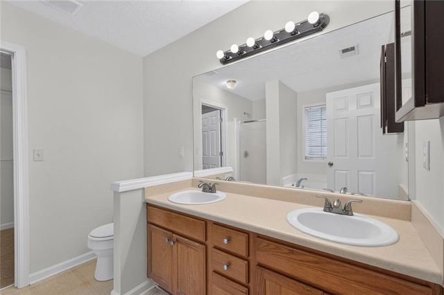 17 Mitchell Drive, Hiram, GA 30141
