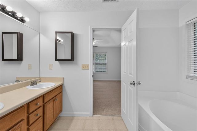 17 Mitchell Drive, Hiram, GA 30141