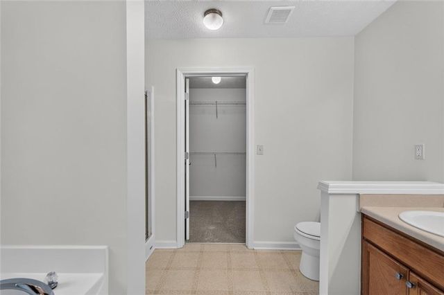 17 Mitchell Drive, Hiram, GA 30141