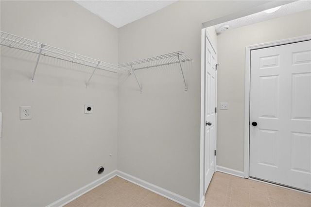 17 Mitchell Drive, Hiram, GA 30141