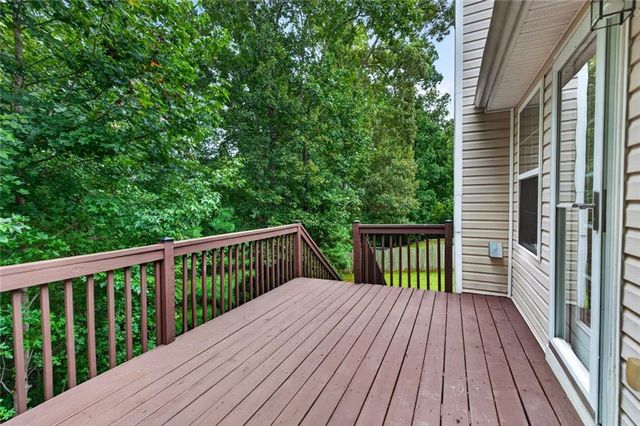 17 Mitchell Drive, Hiram, GA 30141