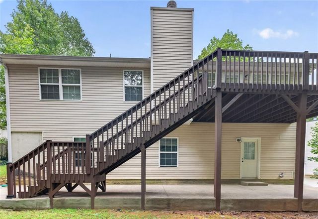 17 Mitchell Drive, Hiram, GA 30141