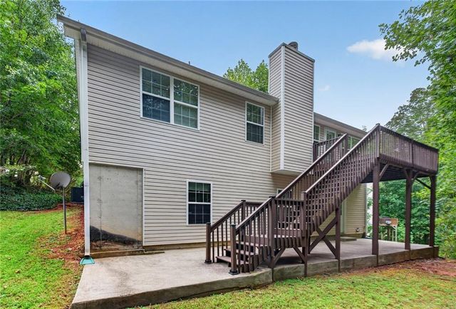 17 Mitchell Drive, Hiram, GA 30141