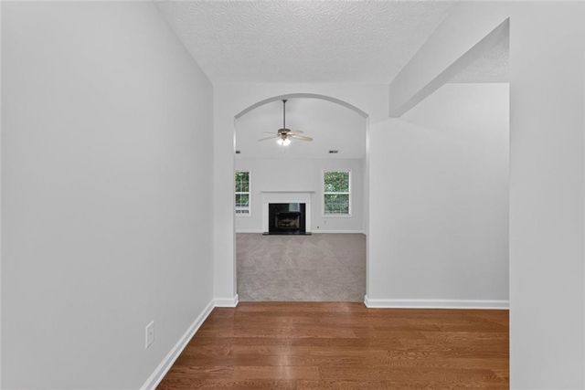 17 Mitchell Drive, Hiram, GA 30141