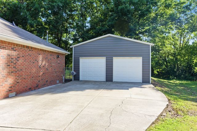 228 Clyde Ave, Smyrna, TN 37167