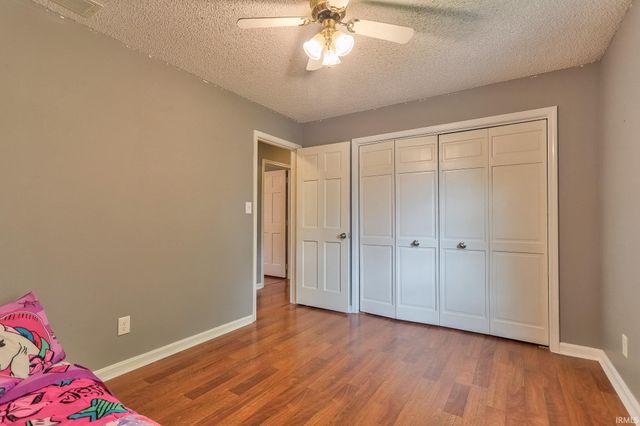228 Wilson Square, Evansville, IN 47715