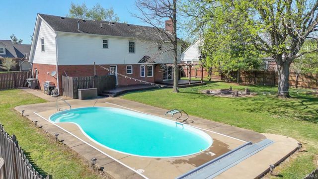 228 Wilson Square, Evansville, IN 47715