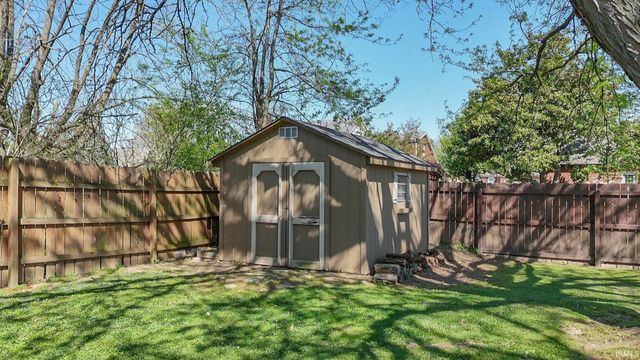 228 Wilson Square, Evansville, IN 47715