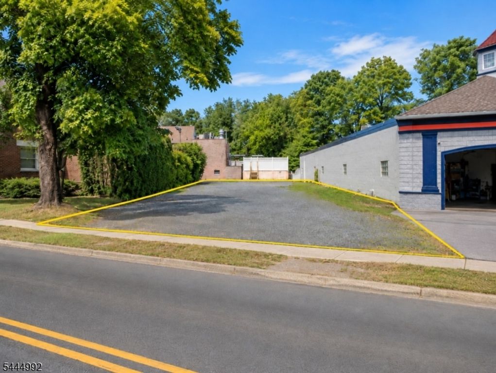 211 South Ave, Westfield Town, NJ 07090 — exterior