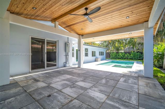 2179 NE 59th Ct, Fort Lauderdale, FL 33308
