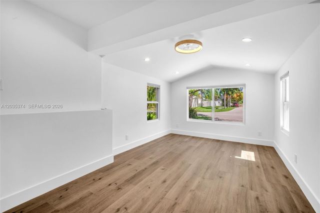 2179 NE 59th Ct, Fort Lauderdale, FL 33308