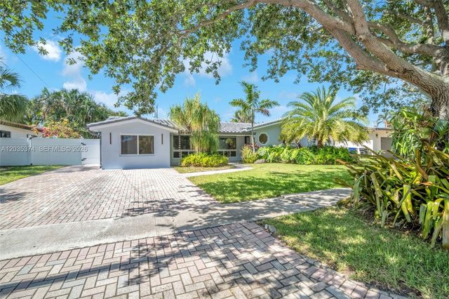 2179 NE 59th Ct, Fort Lauderdale, FL 33308