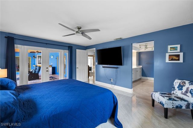 3743 Liberty SQ, Fort Myers, FL 33908