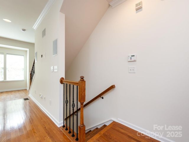 257 Irwin Avenue N, Charlotte, NC 28202