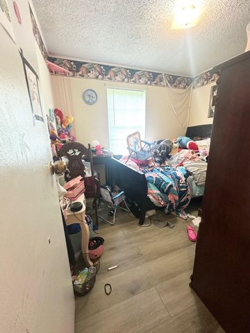 12 Fernwood Dr, Houma, LA 70364