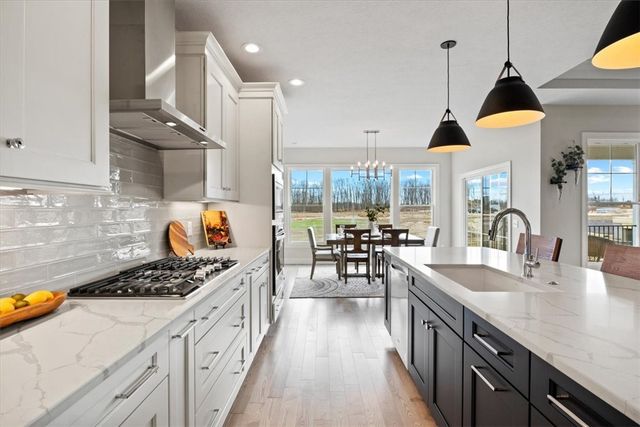 119 Cedarway Circle 405, Webster, NY 14580