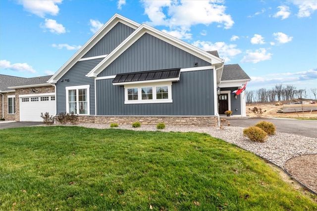 119 Cedarway Circle 405, Webster, NY 14580