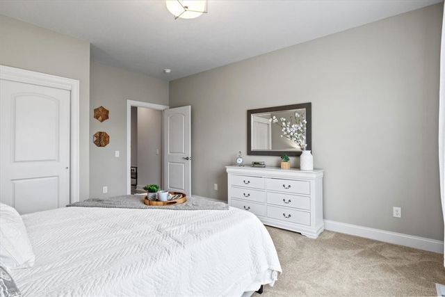 119 Cedarway Circle 405, Webster, NY 14580