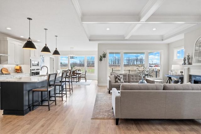 119 Cedarway Circle 405, Webster, NY 14580