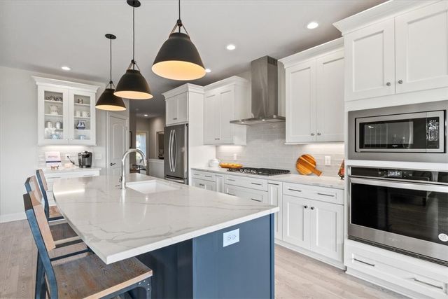 119 Cedarway Circle 405, Webster, NY 14580