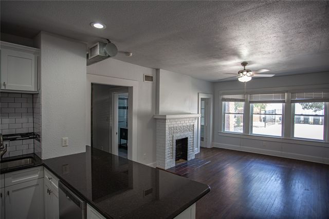 5328 Rowena Street, Dallas, TX 75206