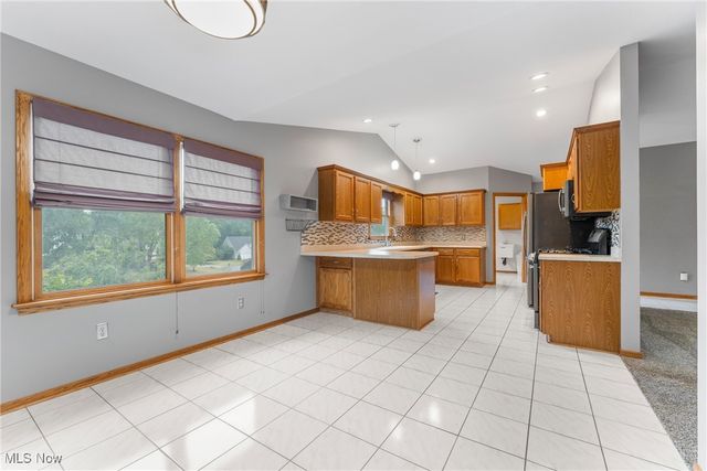 134 Shore Line Avenue NW, Canton, OH 44708