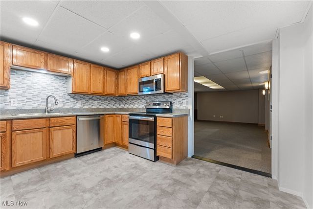 134 Shore Line Avenue NW, Canton, OH 44708