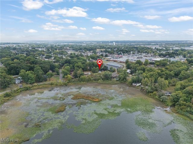 134 Shore Line Avenue NW, Canton, OH 44708