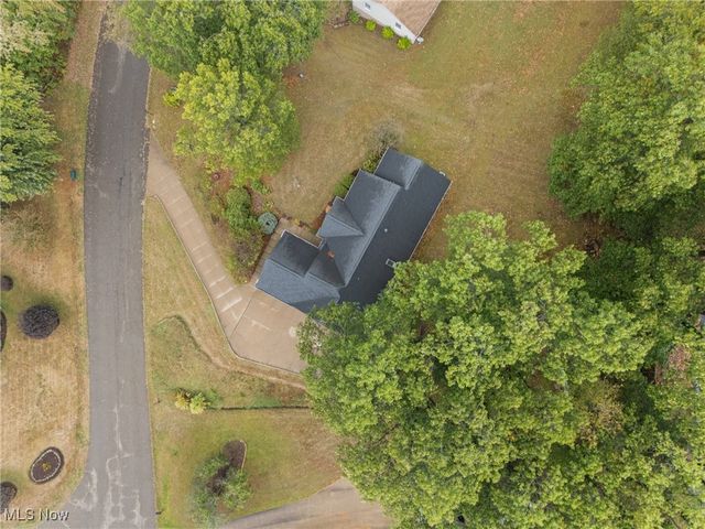 134 Shore Line Avenue NW, Canton, OH 44708