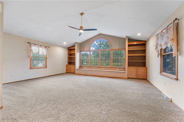 134 Shore Line Avenue NW, Canton, OH 44708