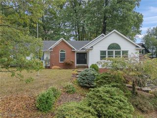 134 Shore Line Avenue NW, Canton, OH 44708