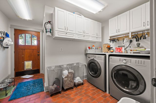 2164 Medway Road, Charleston, SC 29412