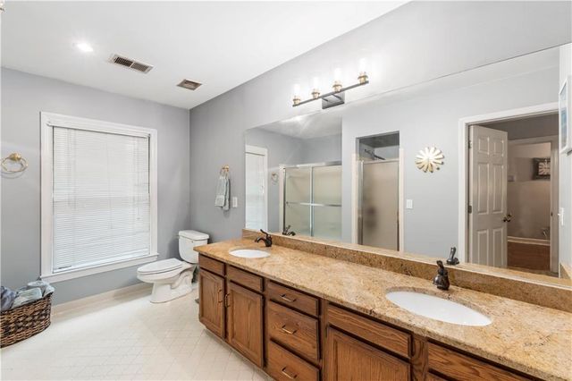 2220 Defoors Ferry Road NW, Atlanta, GA 30318