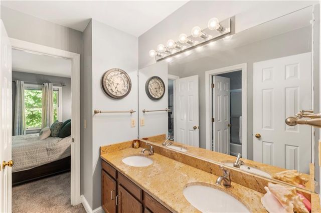 2220 Defoors Ferry Road NW, Atlanta, GA 30318