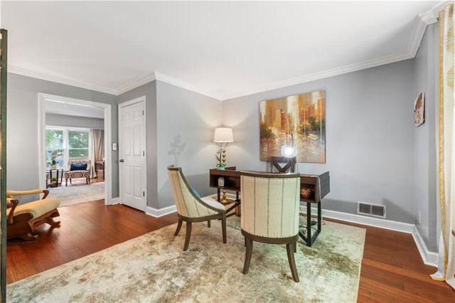 2220 Defoors Ferry Road NW, Atlanta, GA 30318